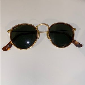 Vintage 1990s W1675 RARE RayBan Sunglasses